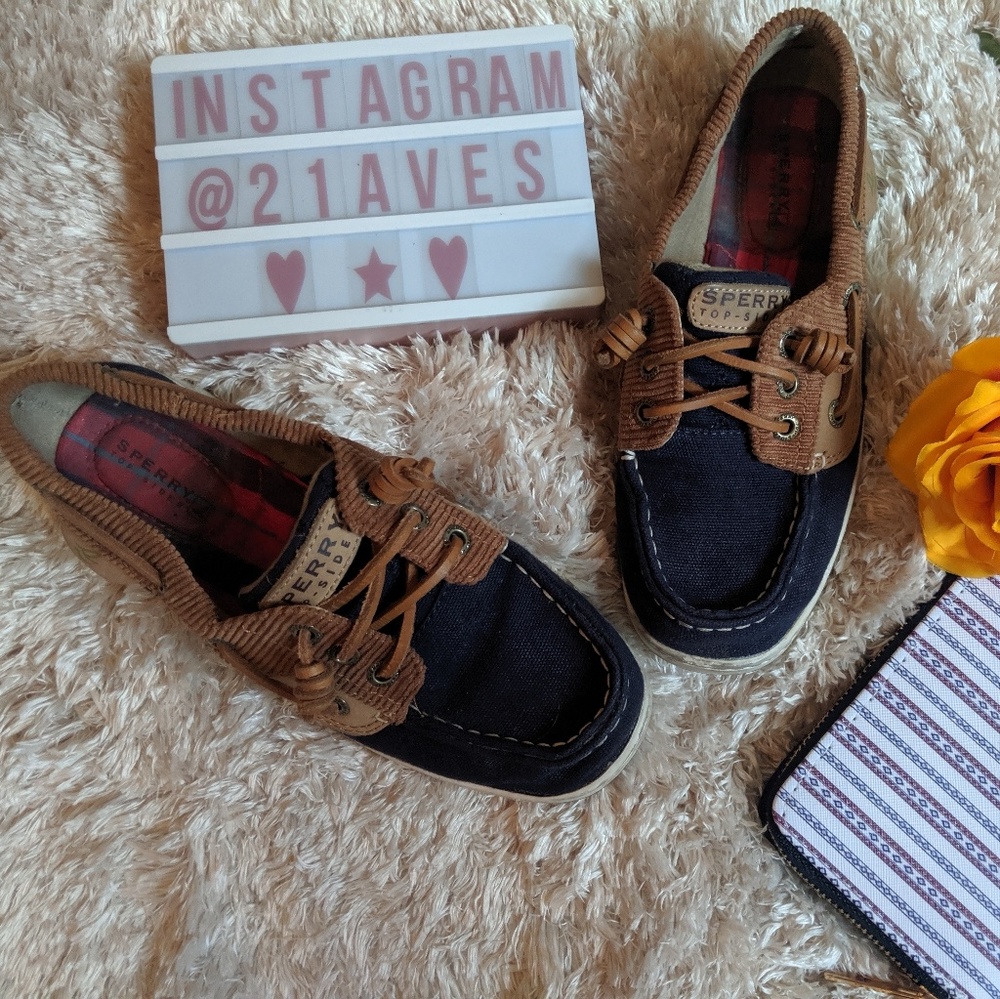 Tan/Brown Sperry's size 5